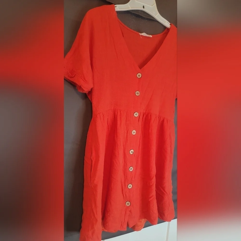 *NEW IN* Viscose And Linen Layered Dress With Pockets And Wooden Buttons Sz M - Picture 2 of 13